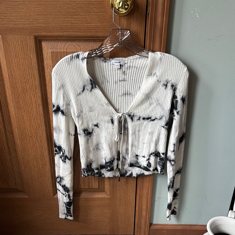 Garage Black and White Ribbed Tie Front Crop Blouse